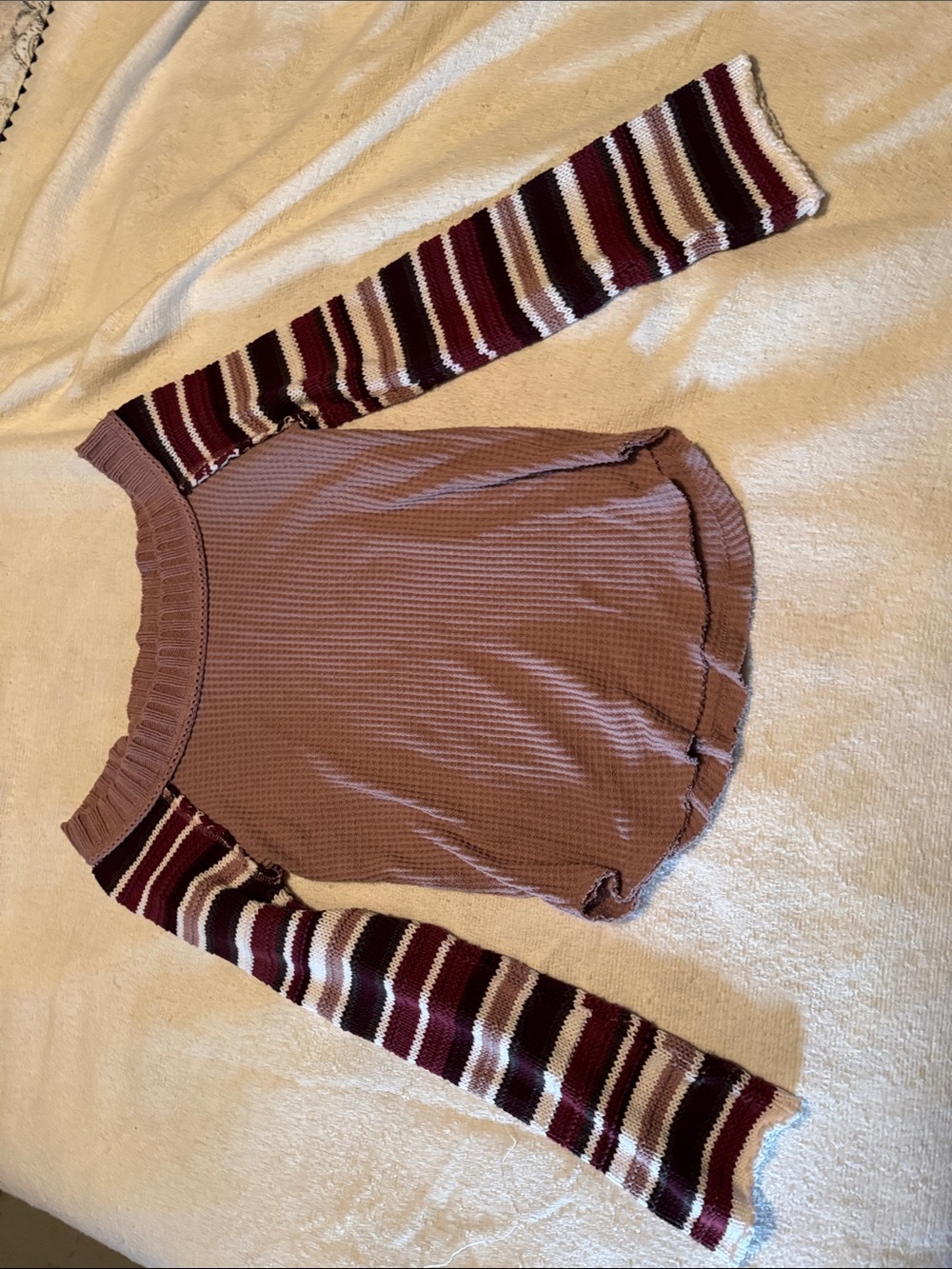Excellent Condition Altar'd State Mauve Waffle Knit Top with Striped Sleeves
